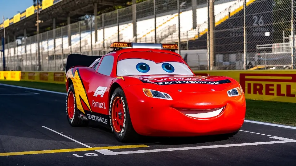 Colaboración de Pixar y Fórmula 1 | x:@F1