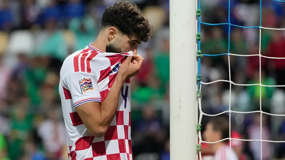 Josko Gvardiol lamenta la goleada de Inglaterra | AP