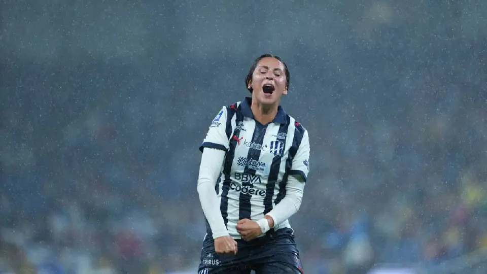 Rayadas le quita el invicto al América en una remontada épica y se afianza como líder absoluta de la Liga Femenil