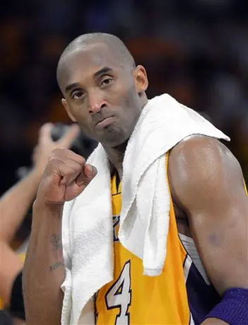 James y Kobe encabezan el equipo ideal de la NBA