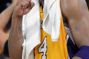 James y Kobe encabezan el equipo ideal de la NBA