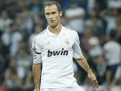 "Pepe es duro, pero limpio y leal": Carvalho