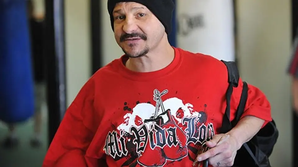 Encuentran muerto a excampeón Johnny Tapia