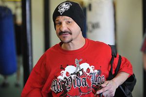 Encuentran muerto a excampeón Johnny Tapia