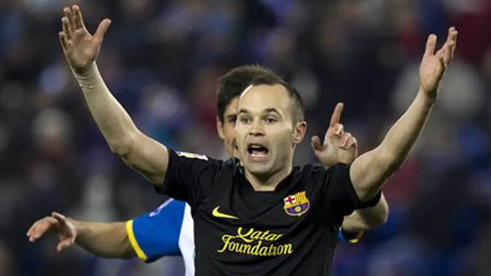 Barcelona apela amonestación de Iniesta