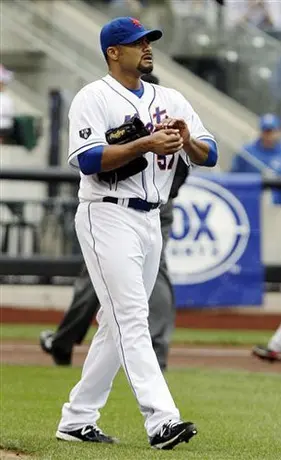 Santana gana en el triunfo de Mets