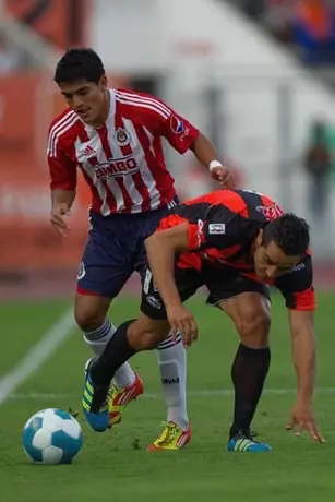 Sánchez asegura que Chivas va por la victoria desde el primer minuto