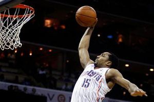 Nájera marcó cinco puntos en triunfo de Bobcats ante Toronto