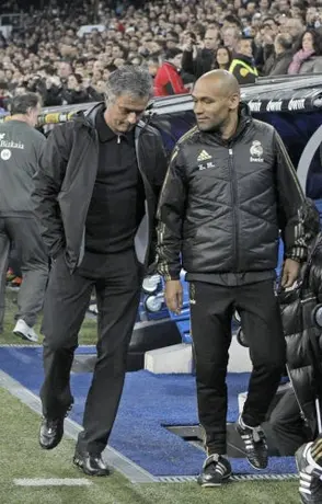 A Mourinho no le importa que el Bernabéu le silbe