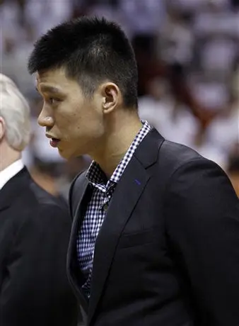 Lin, descartado para el 5º juego ante el Heat