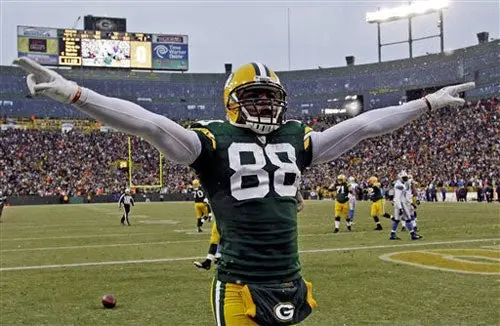 Green Bay vence 45-41 a Detroit en juego de volteretas