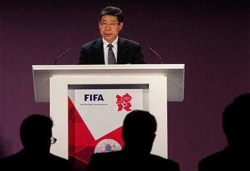 Zhang Jilong en el sorteo. FOTO: AP