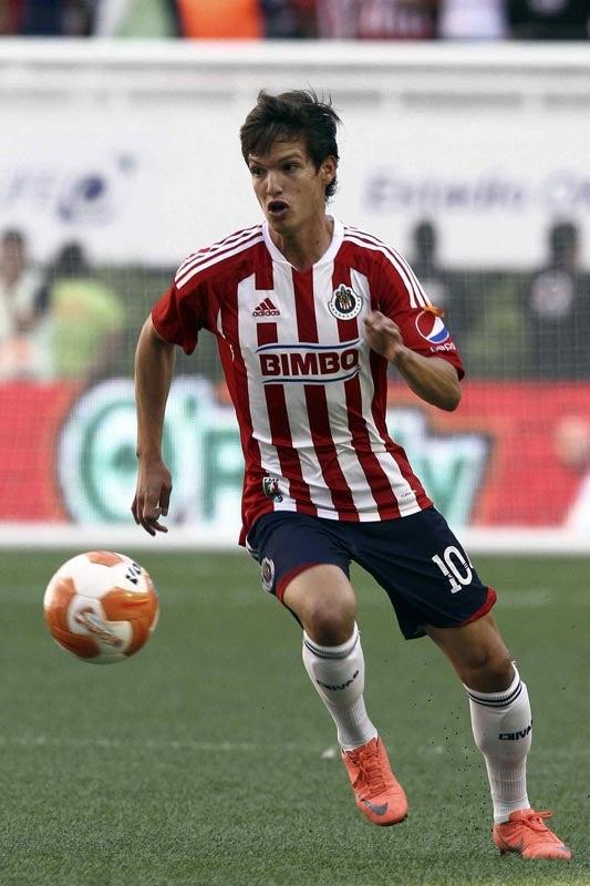 Fierro participó en el Clásico. FOTO: MEXSPORT
