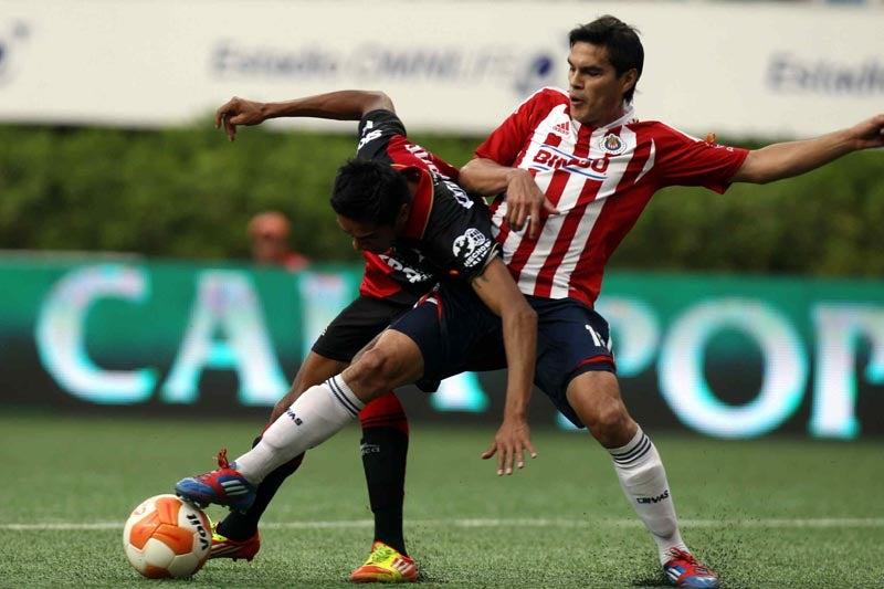 Chivas y Atlas enfrentan el Clásico tapatío. FOTO: MEXSPORT