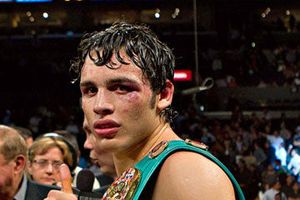 Firman pleito entre Chávez y Maravilla para septiembre