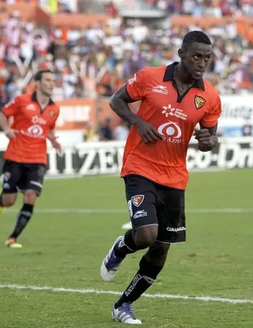 Jackson destaca su nivel para arrancar el Clausura 2012