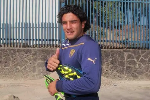 Bravo asegura que sería lindo vencer al Superlíder Santos