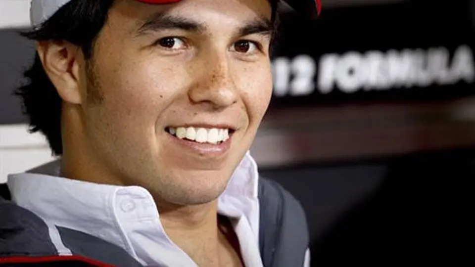 Checo Pérez, cuarto en la P1 del Gran Premio de China