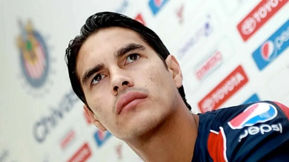 Chivas no se puede permitir una tercera derrota: Báez