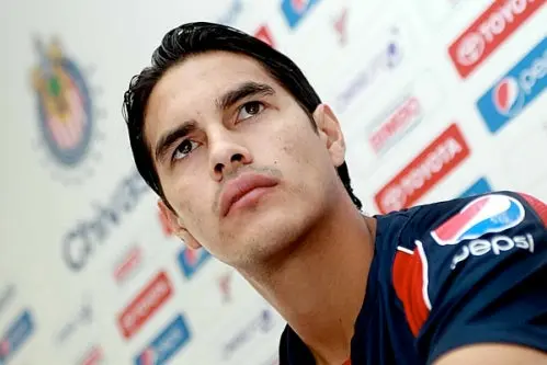 Chivas no se puede permitir una tercera derrota: Báez