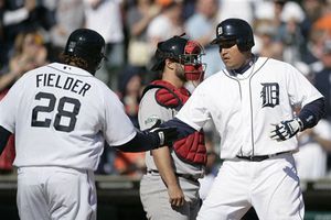 Medias Rojas caen ante Tigres en Extra Innings