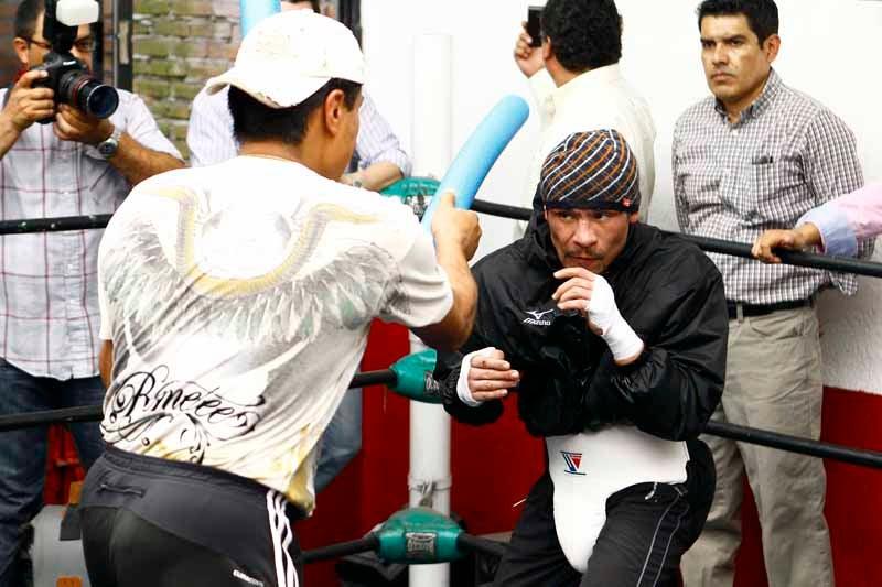 Márquez se enfrentará al ucraniano Serhiy Fedchenko. FOTO: ÓSCAR RAMÍREZ