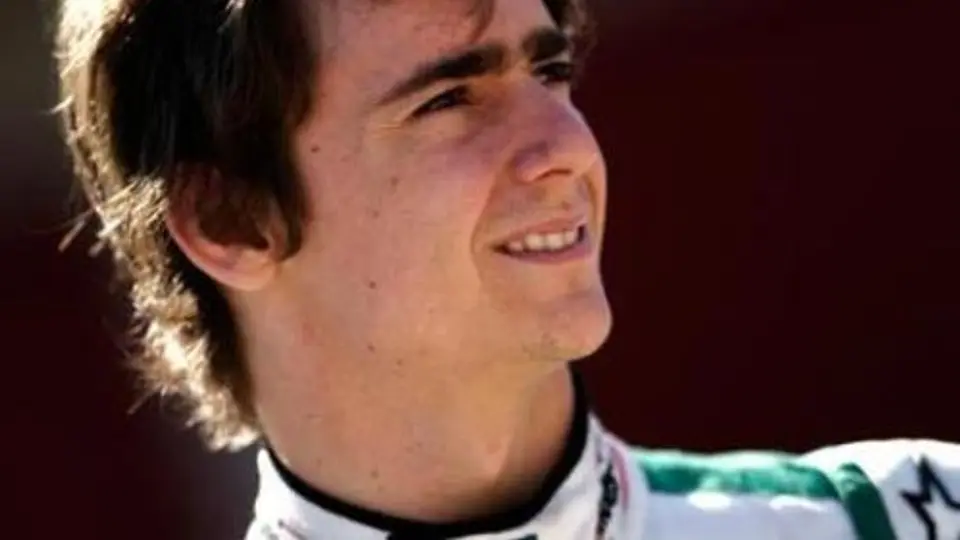 Esteban finaliza 11º en primera carrera de la tercera fecha de GP2