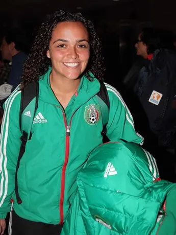 El Tri femenil, con 'toda la carne al asador' desde el incio