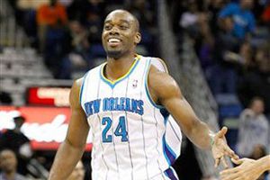 Ayón participó en la victoria de Hornets 93-67 sobre Orlando