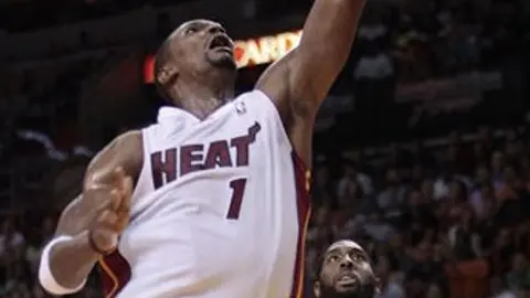 Miami sigue invicto tras  vencer a Charlotte