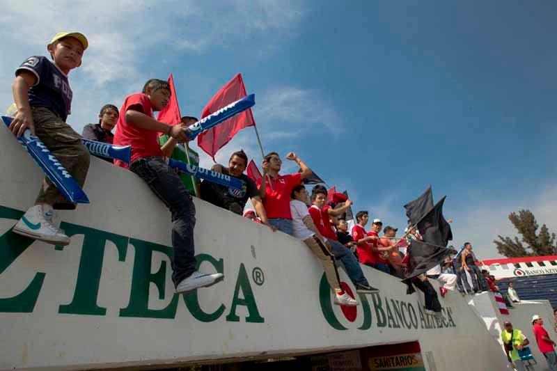 En el segundo tiempo, Tena cambió a todo su equipo e incluyó a dos jugadores del Tri Sub20. FOTO: CÉSAR VICUÑA