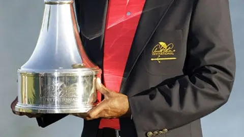 Woods gana en PGA luego de más de dos años