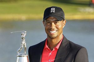 Woods gana en PGA luego de más de dos años