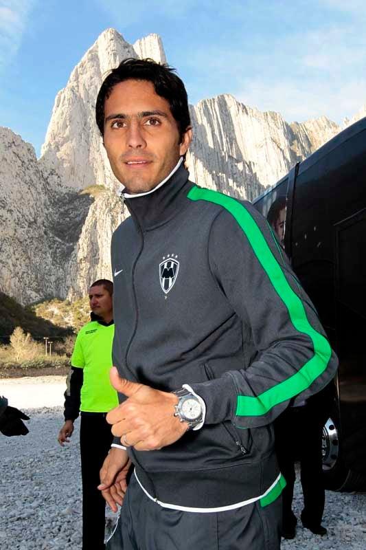 Los jugadores a su arribo al Parque La Huasteca. FOTO: DANIEL GÁMEZ