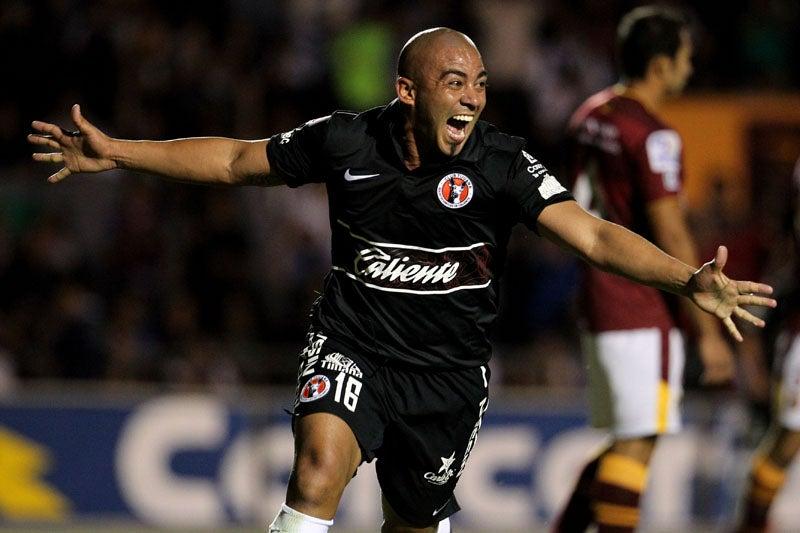 Egidio Arévalo celebra su tanto para Xolo al minuto 67. FOTO: YOLANDA ESCOBAR