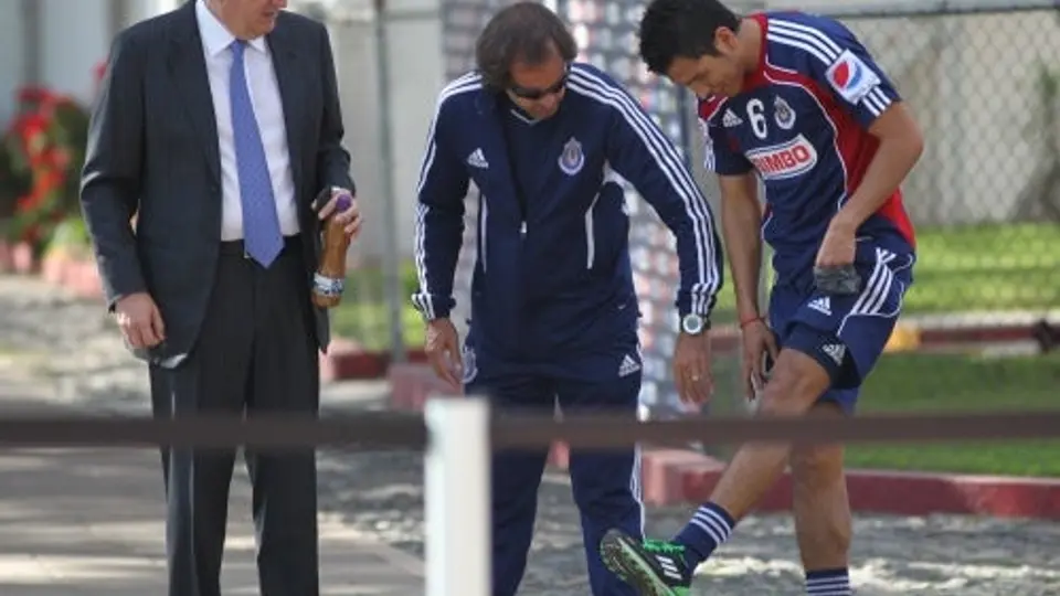 Omar Esparza, cada vez más cerca de regresar a las canchas
