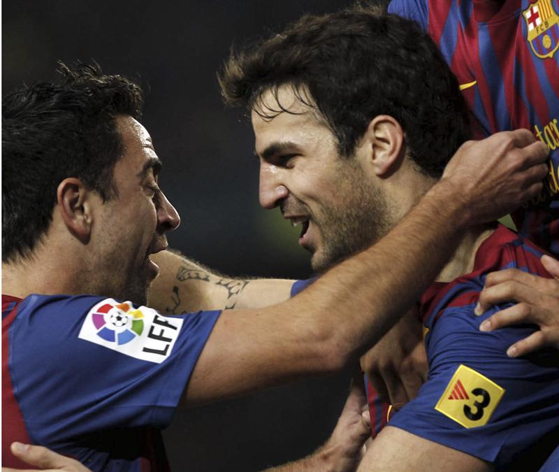 Fábregas marcó el segundo antes de medio tiempo. FOTO: EFE