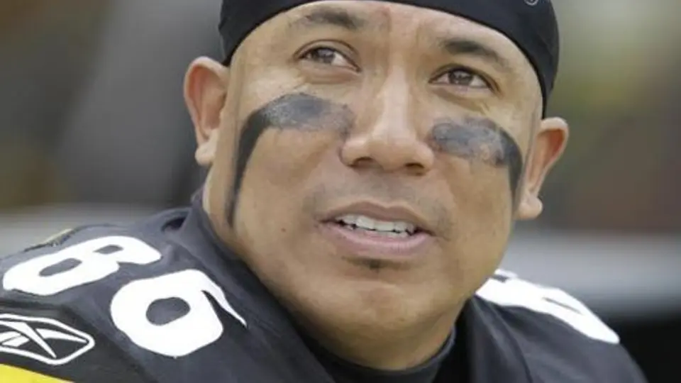 Hines Ward pretende continuar con Pittsburgh