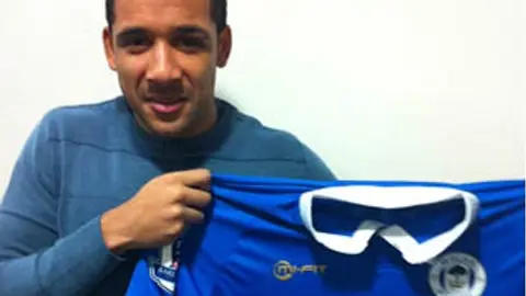 Wigan ficha a Jean Beausejour