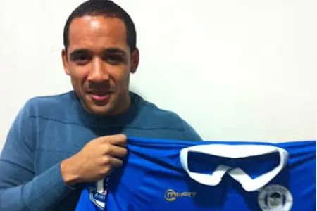 Wigan ficha a Jean Beausejour