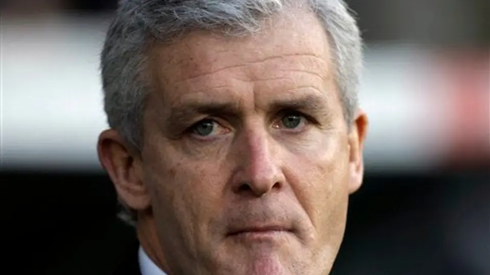 Queens Park Rangers contrata al técnico Mark Hughes