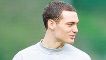 Arsenal buscará refuezo en mercado de invierno tras la baja de Vermaelen