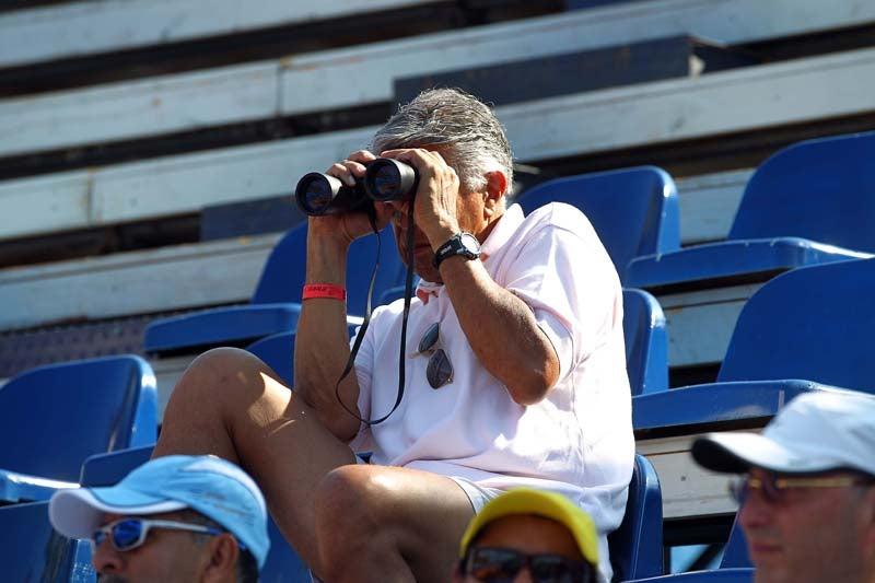 El público se acomoda en sus asientos. FOTO: THALIA ESPARZA