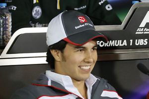 Checo jugará partido de futbol de beneficencia