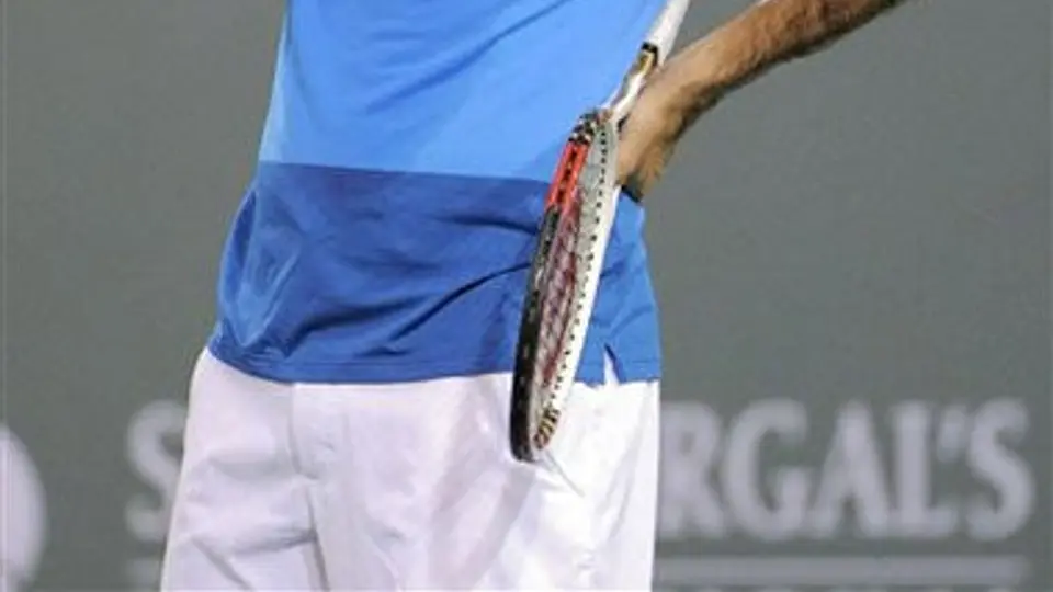 Federer inicia su participación en Indian Wells con victoria