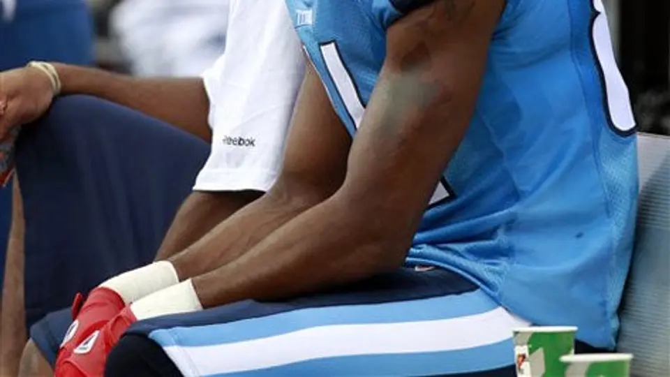 Randy Moss realiza su primera práctica con Santos