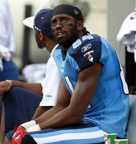 Randy Moss realiza su primera práctica con Santos