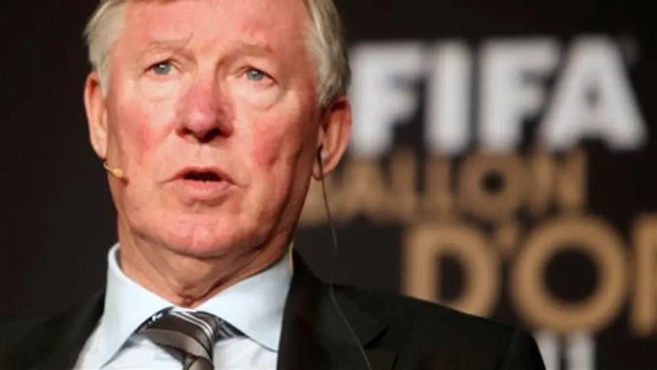 Alex Ferguson, galardonado por su trayectoria como DT