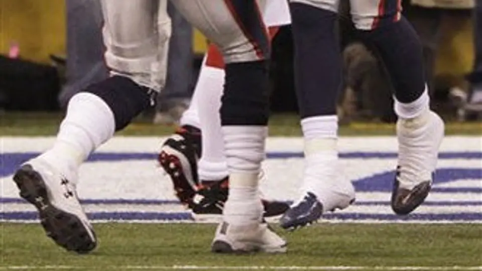 Brady fija récord de pases completos consecutivos en Super Bowl