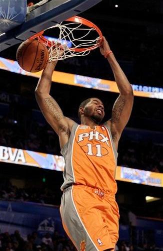 Las jóvenes estrellas se miden en el juego de gala de la NBA (FOTO: AP)